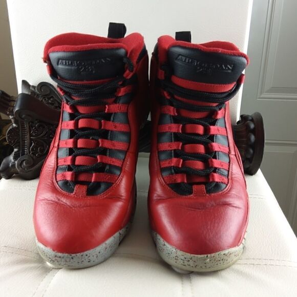 ? Air Jordan 10 retro black and red athletic shoes main image 9